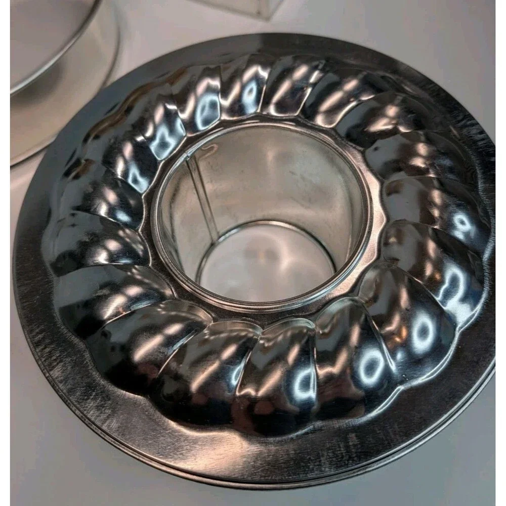 Pampered Chef Springform Pan Set 1540 Ring Tube Heart Insert Box Missing Base
